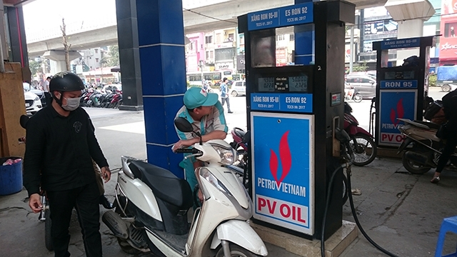 bat-cap-trong-viec-gan-thiet-bi-in-chung-tu-tai-cay-xang
